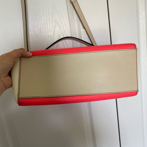 Coral Kate Spade Crossbody - Picture 5 of 5
